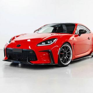 Front Bumper Lip V2 Overlay (2021-2023, Carbon) photo 2