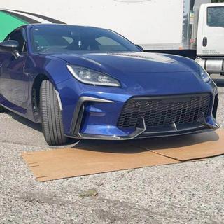 Front Bumper Lip V2 Overlay (2021-2023, Carbon) photo 3