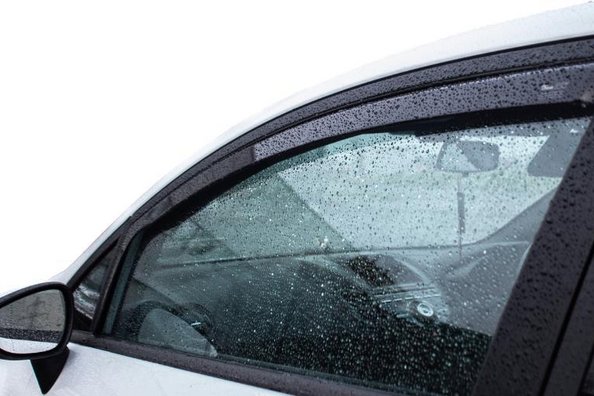 What to do if the deflector (windshield) on your car has come off?