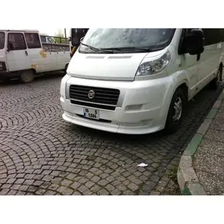 Front lip 2006-2013 (3-piece, primed) photo 2