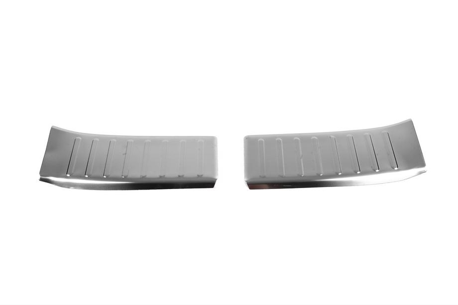 Nissan Juke 2020- Rear bumper protector Carmos stainless steel matte Image