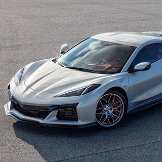 Carbon Front Bumper Covers (for Z06, 2020-2024) photo 2