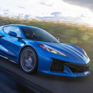 Carbon Front Bumper Covers (for Z06, 2020-2024) photo 3