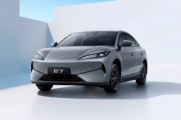 BYD E7 2025 Review: An Affordable Electric Sedan for the City