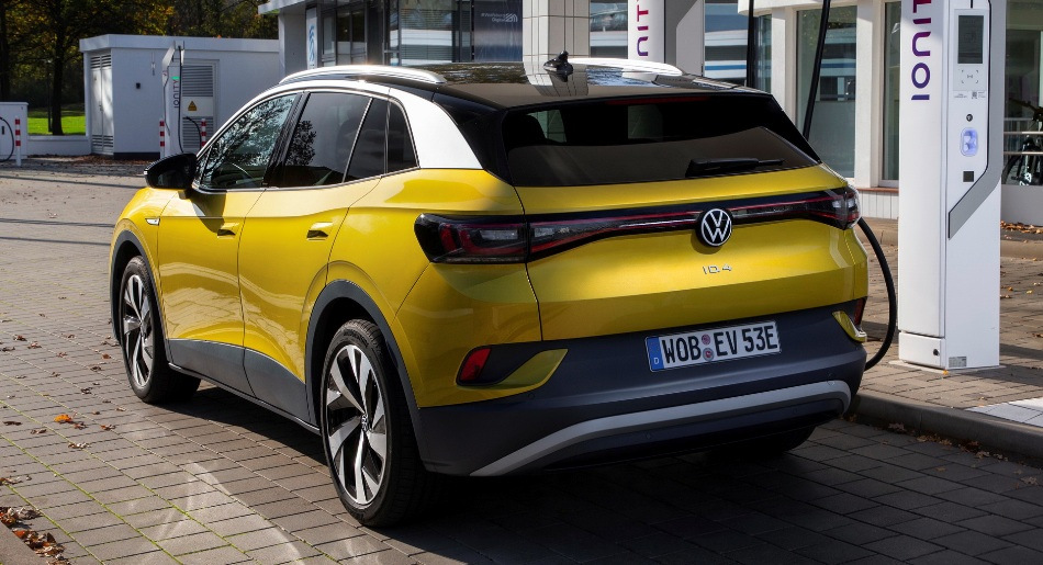 How to prepare an electric car for a long downtime: a step-by-step guide