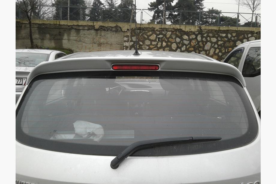 Hyundai I-20 2008-2012 Spoiler (primed for painting) Image