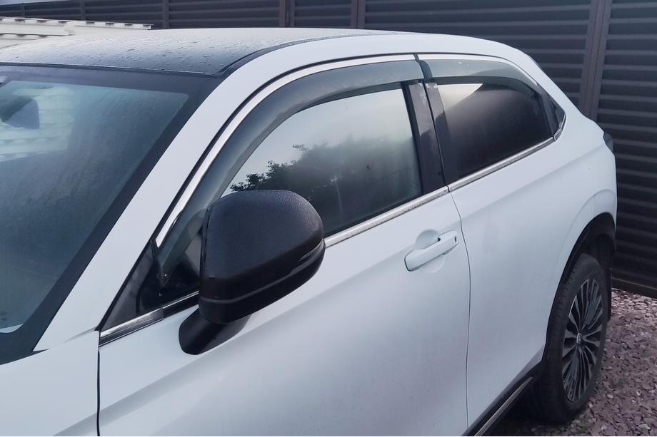 Honda eNS1 2022- Window Deflectors with Chrome Trim Niken Luxury (EU/Asia, 4 pcs) Photo 3