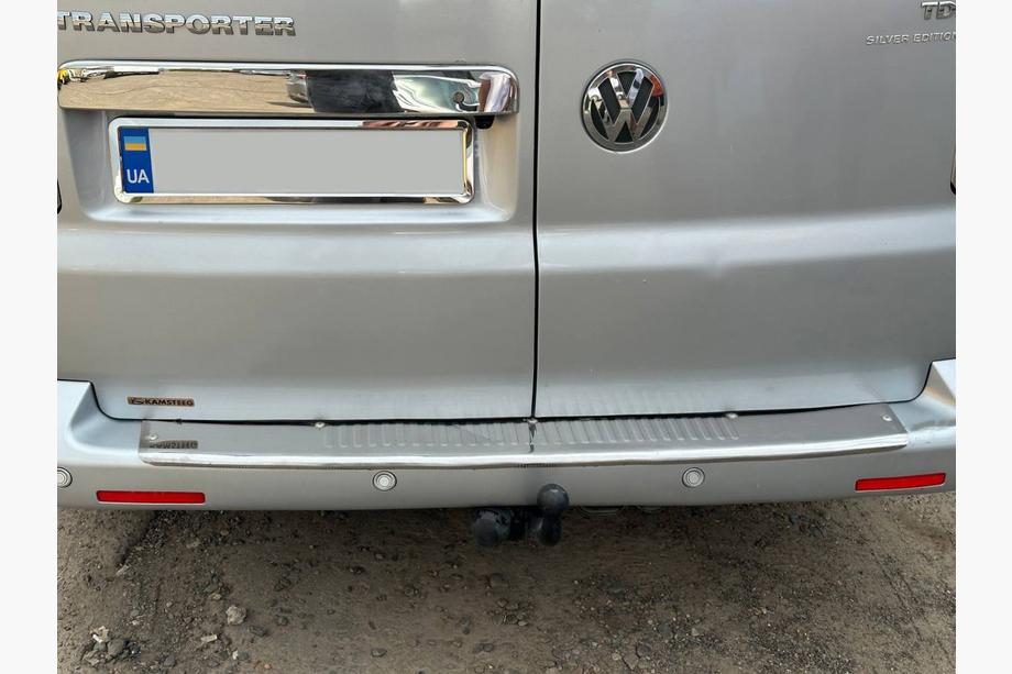 Volkswagen T5 Transporter 2003-2010 Chrome trim above license plate for swing doors (stainless steel) Photo 8