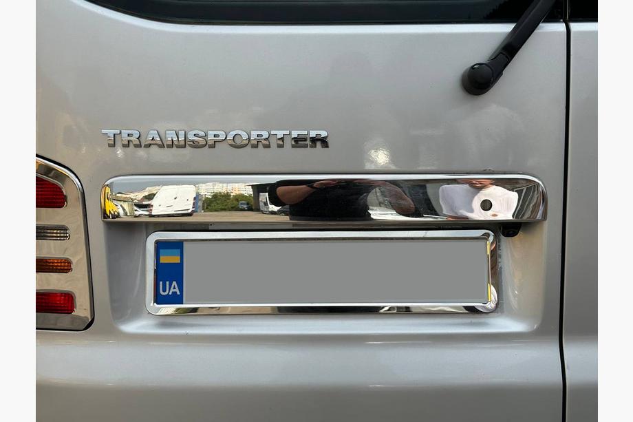 Volkswagen T5 Transporter 2003-2010 Chrome trim above license plate for swing doors (stainless steel) Photo 5
