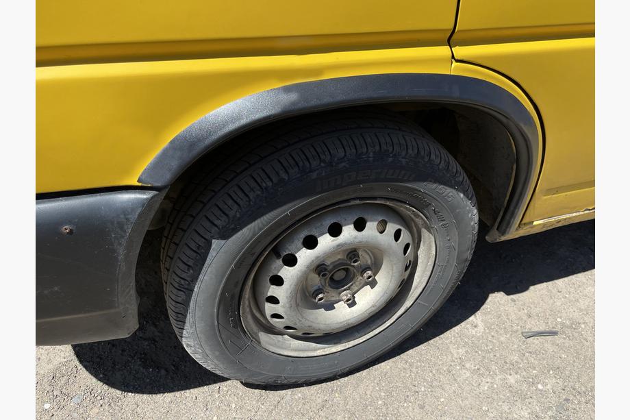 Volkswagen T4 Transporter 1990-2003 Fender flares (4 pcs, black) Photo 3