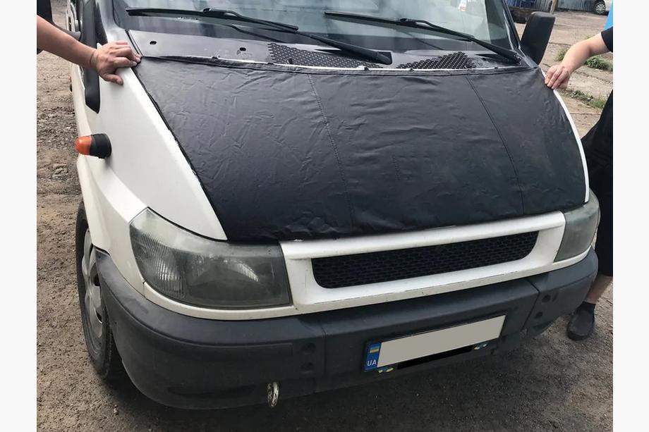 Ford Transit 2000–2014 Hood Bra (2000-2006, Leatherette) Image