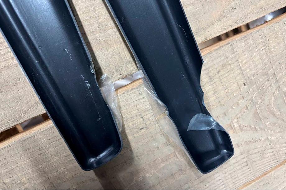BMW 5 Series F10/F11 2010–2016 Discount Side Skirts DPT V-1 (Gloss Black) Photo 3