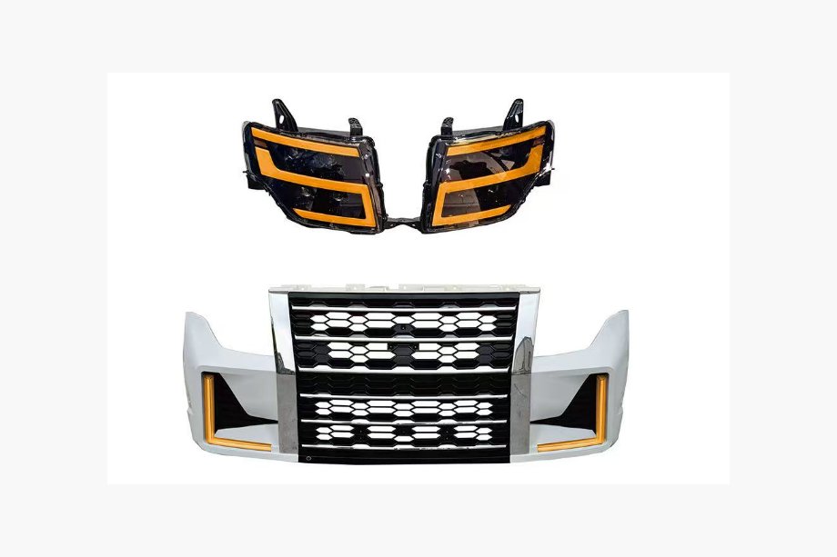 Mitsubishi Pajero Wagon IV 2006-2021 LXR Full Body Kit Image