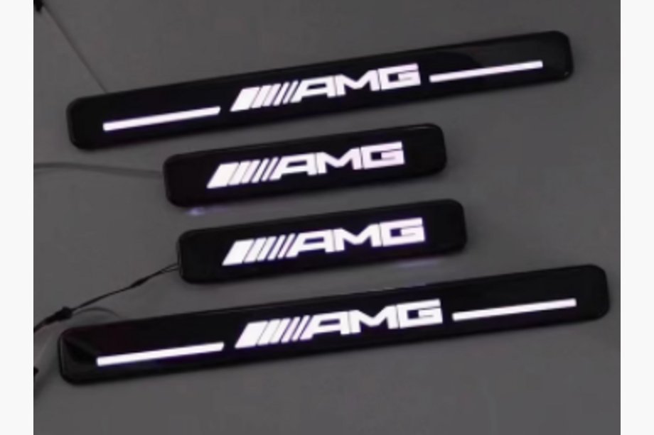 Mercedes G class W463 2018-2024 AMG-Style Door Sill Covers (Carbon) Photo 1