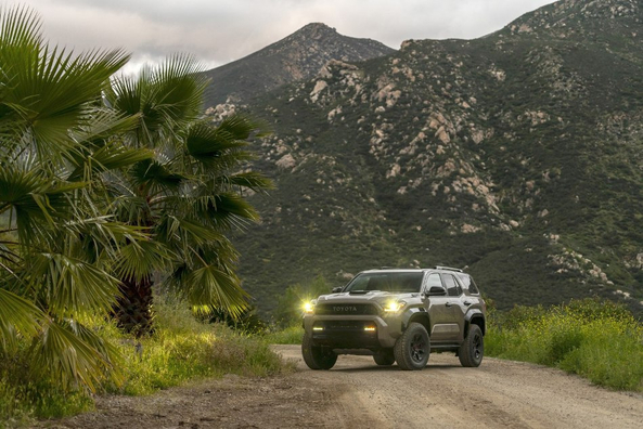 Toyota 4Runner TRD Pro: SUV Specifications Photo 4