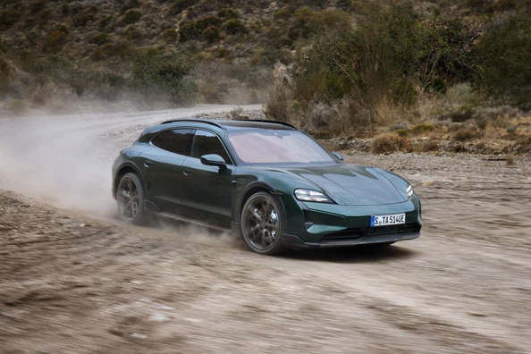 Porsche Taycan Cross Turismo 2024: Electric station wagon review
