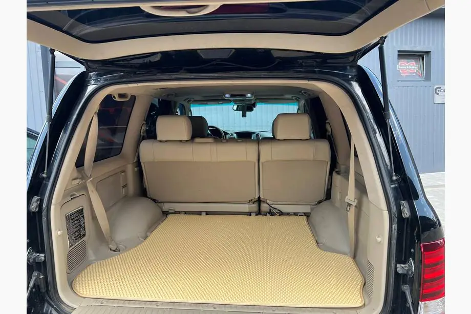 Lexus LX470 1998-2007 EVA Trunk Mat V-2 (Beige) Image