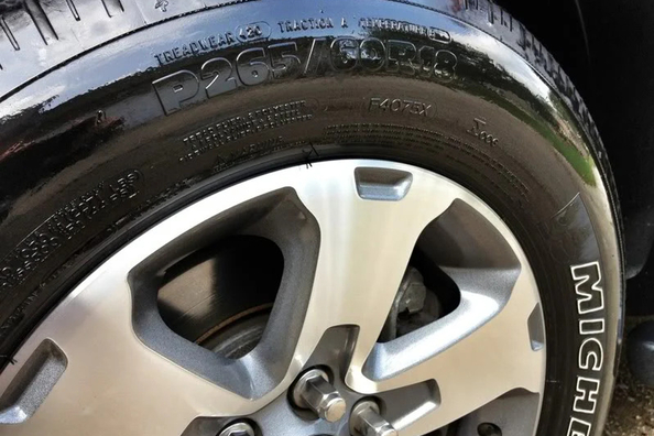 How can you blacken car tires at home?