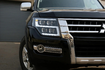 Mitsubishi Pajero Wagon IV 2006-2021 Front Headlights LXR photo 2