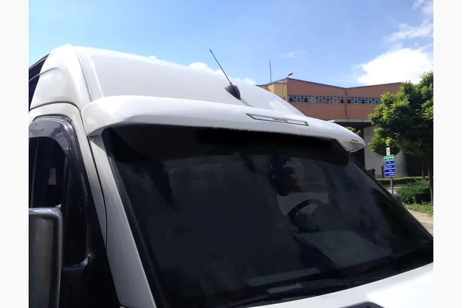 Volkswagen Crafter 2006-2016 Windshield Deflector V1 (paintable, adhesive mount) Image