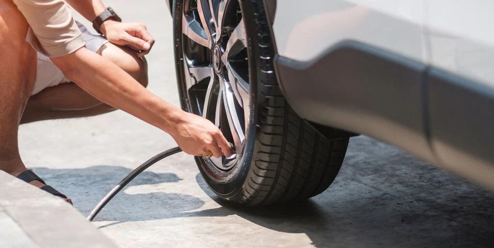 What is the service life of summer car tires?
