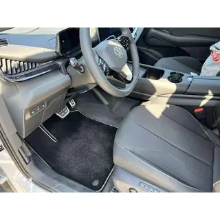 Deluxe Textile Floor Mats (Black) photo 1