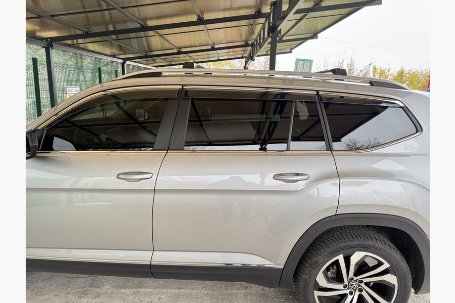 Volkswagen Atlas (Terramont) 2016- Roof rack cross bars for standard roof rails without lock Flybar V1 (2 pcs) up to 140 cm, Black Image