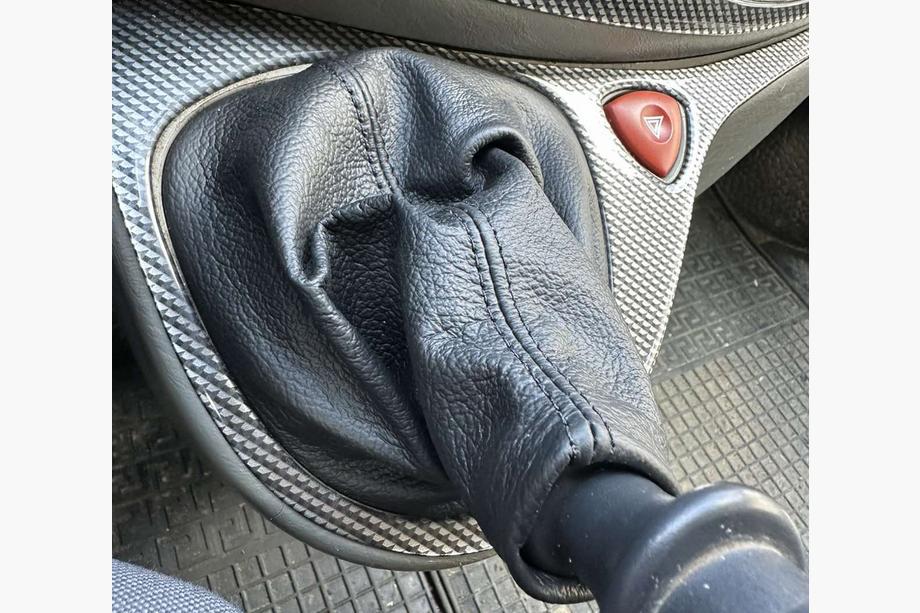 Nissan Primastar 2002-2014 Leather Gear Shift Boot Image