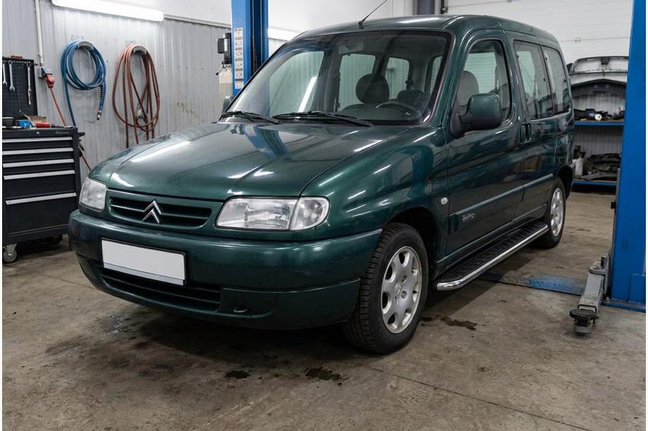 Citroen Berlingo 1996-2008 Side Steps Maydos V1 (2 pcs, Aluminum & Stainless Steel) Image