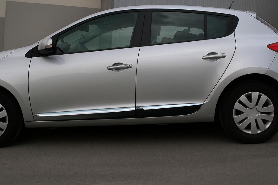 Renault Megane III 2009-2016 Door Mouldings Stainless Steel (HB, 4 pcs) Image
