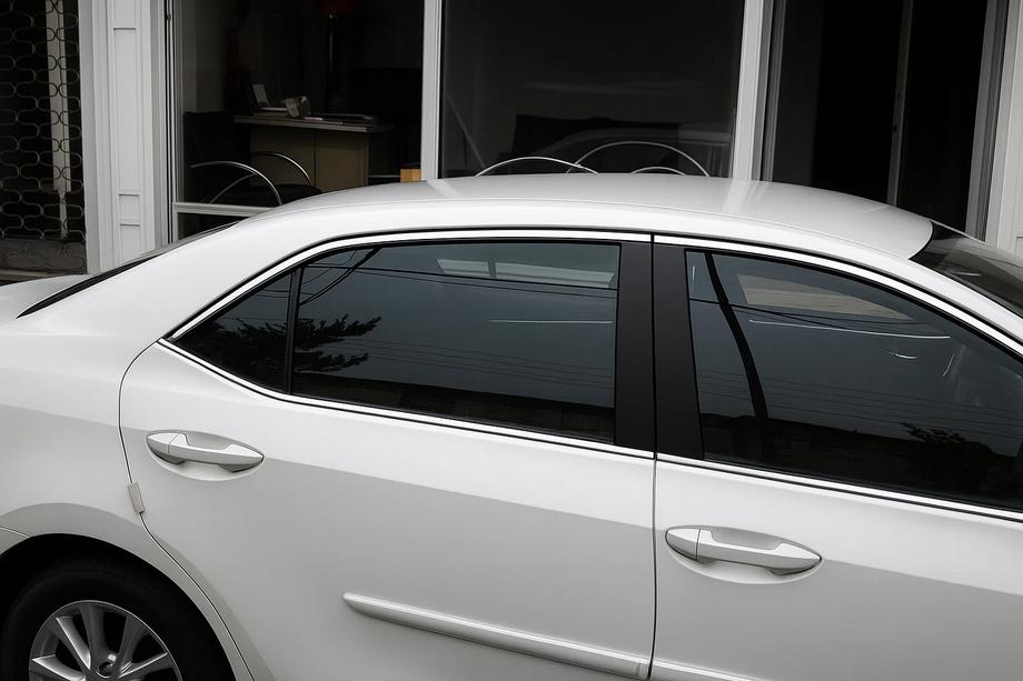 Toyota Corolla 2013-2019 Upper Door Trim Stainless Steel (4 pcs) Image