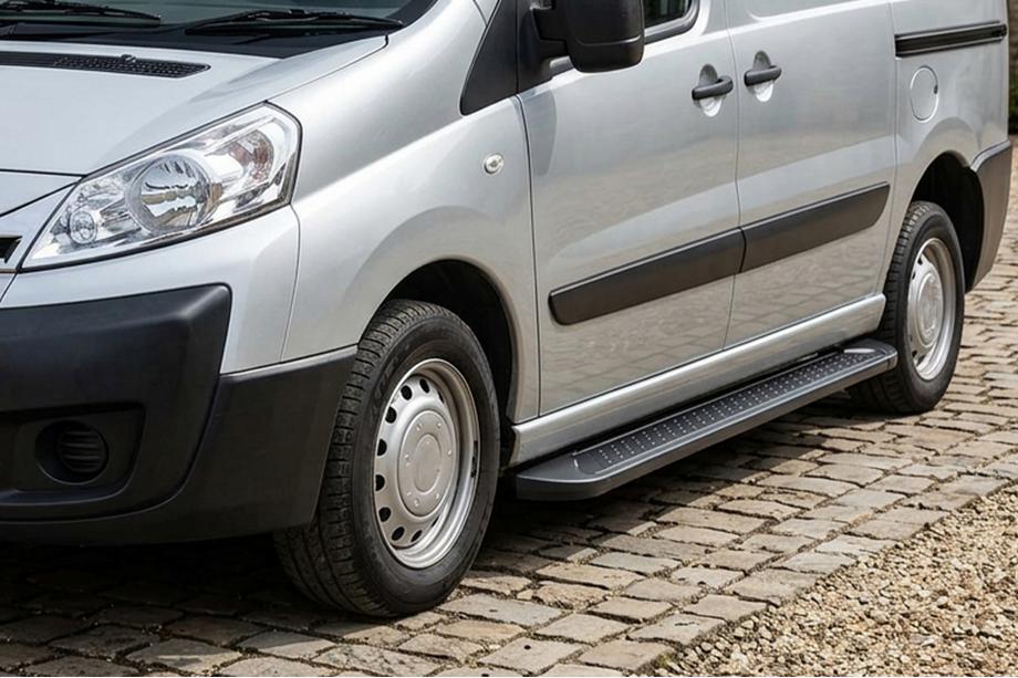 Citroen Jumpy 2007–2017 Side Steps Allmond Black (2 pcs, Aluminum) Image