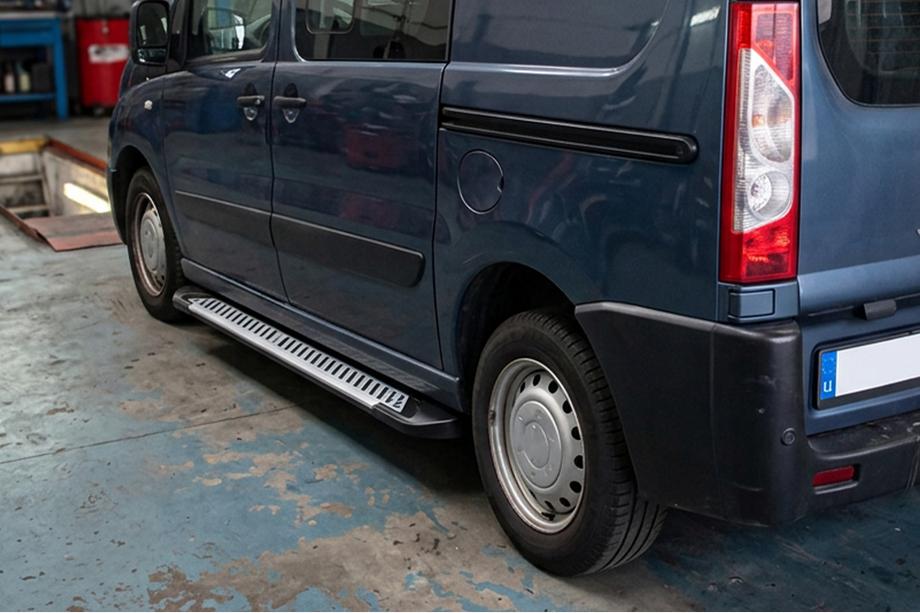 Citroen Jumpy 2007–2017 Side Steps Line (2 pcs, Aluminum) Image