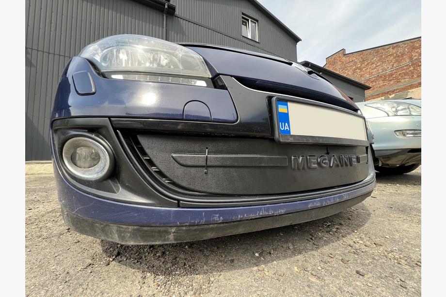 Renault Megane III 2009-2016 Winter grille cover (2009-2013, lower) Photo 10