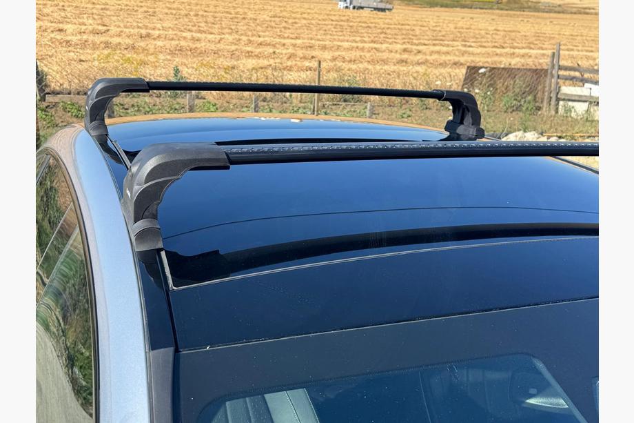 Mercedes-Benz E-Class Roof rack (cross bars) for original mounting points Ecem V3 (2 pcs) Grey, 145 cm Image