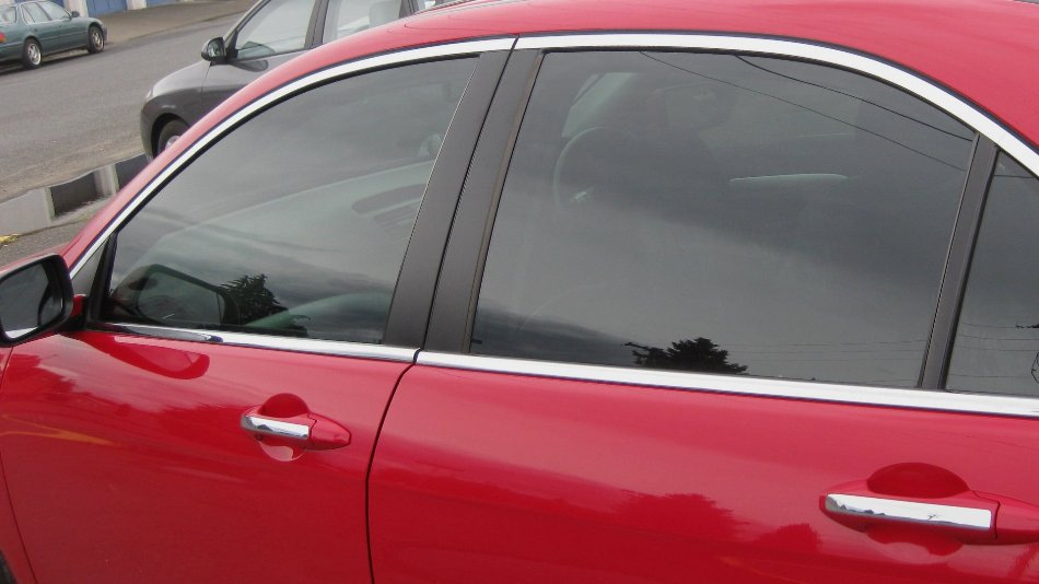 Is it worth tinting a car?
