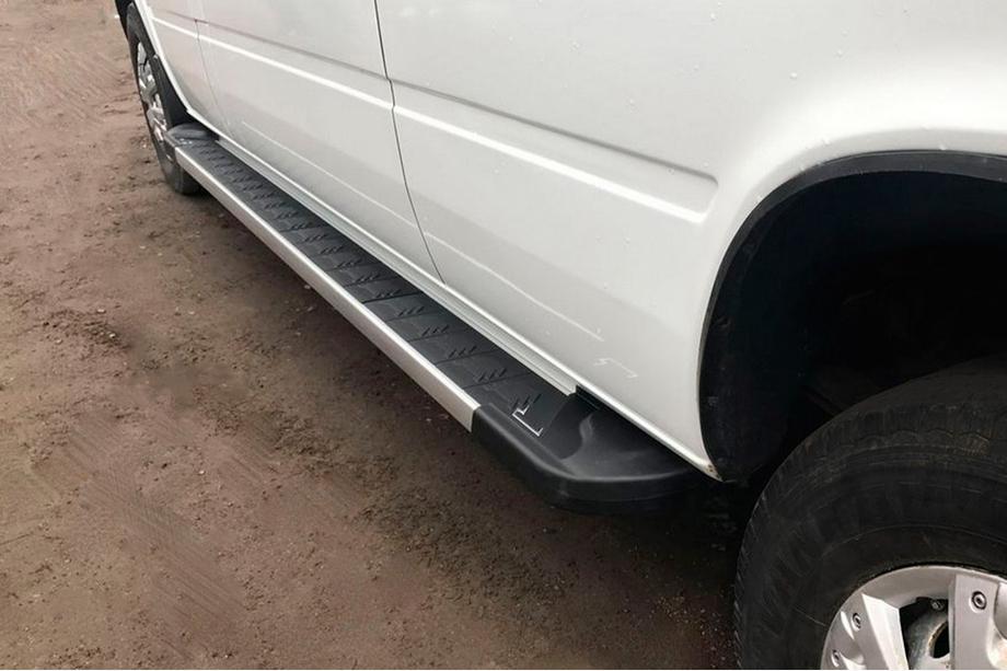 Volkswagen LT 1995-2006 Side Steps RedLine V1 (2 pcs, Aluminum) Image