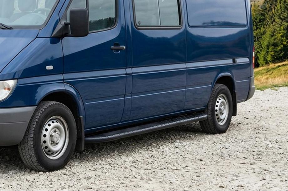 Volkswagen LT 1995-2006 Side Steps Bosphorus Black (2 pcs, Aluminum) Image