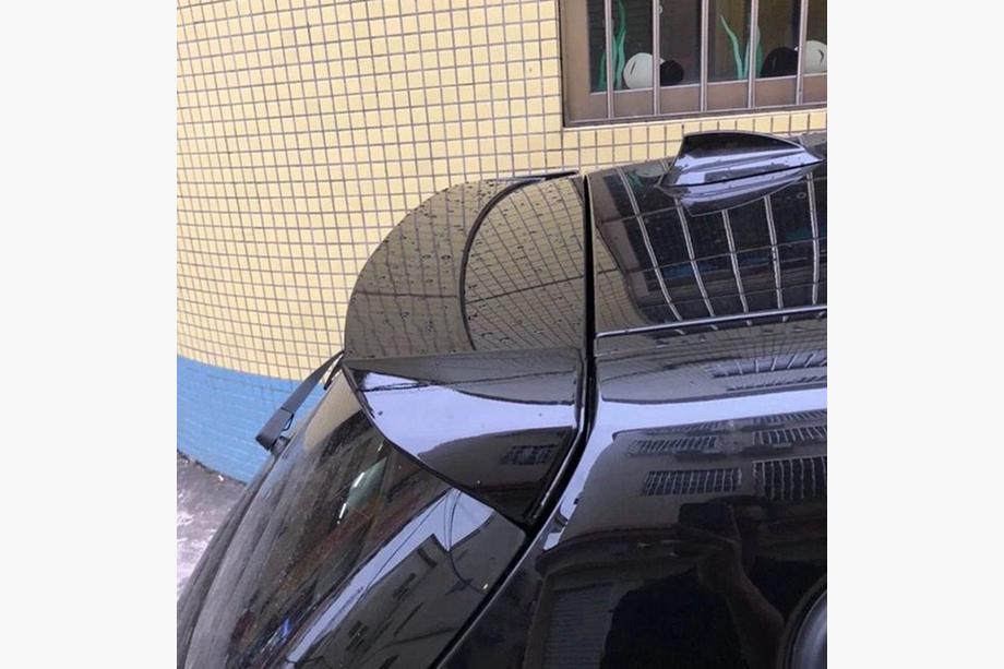 BMW 1 Series F20/F21 2011-2019 Spoiler V2 (for F20/F21, primed for painting) Image