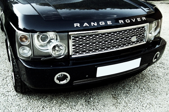 Chrome in car tuning: shiny chic or outdated trend?