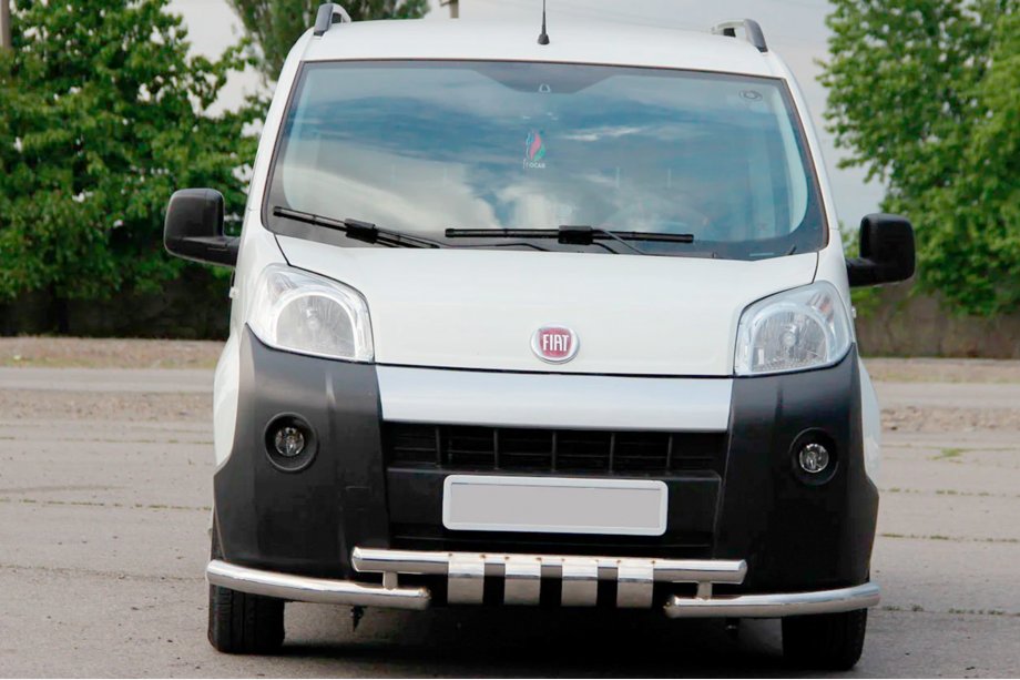 Fiat Fiorino/Qubo 2008-2024 Front Bull Bar Shark Stainless Steel Image