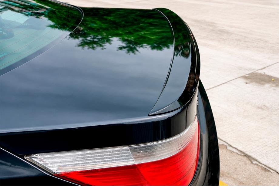 BMW 5 Series E60/E61 2003-2010 M5-Style Spoiler (Gloss Black) Image