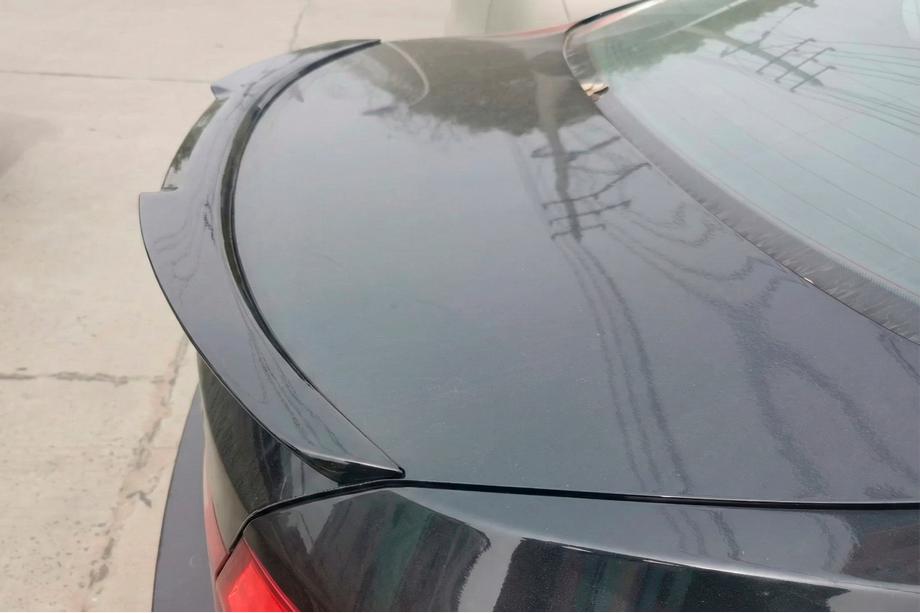 BMW 5 Series F10/F11 2010–2016 M4-Style Spoiler (for F10, Gloss Black) Image