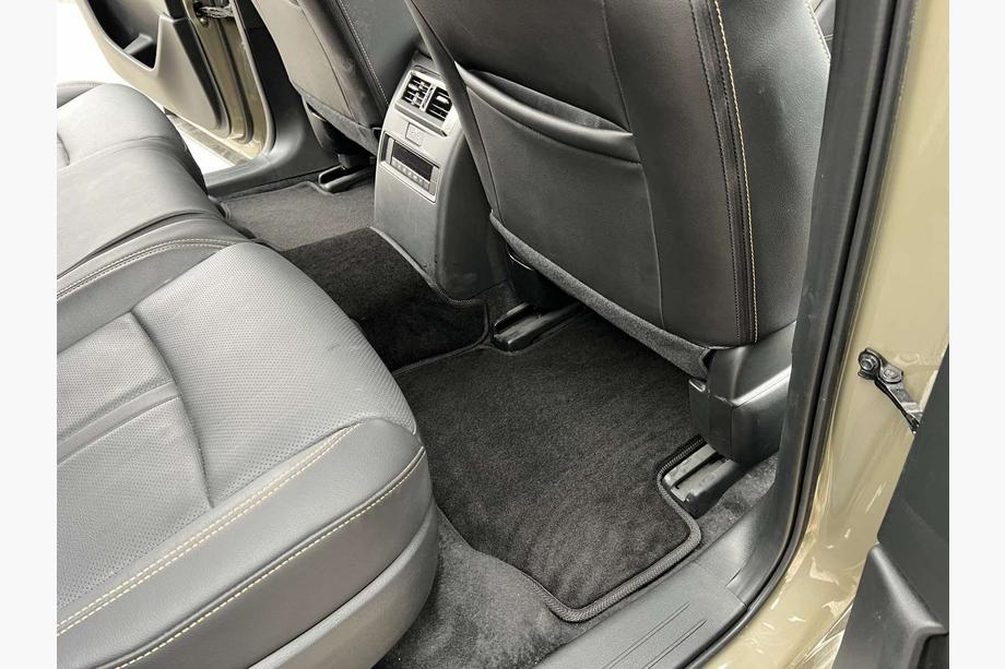 Mazda CX-70 2024- yy Deluxe Textile Floor Mats (Black) Photo 4