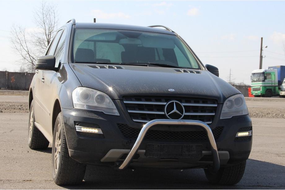 Mercedes ML W164 2005-2011 Front Bumper Guard WT006 (Stainless Steel) Image