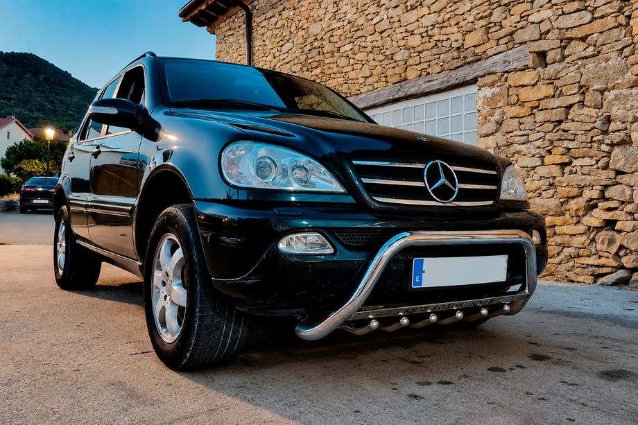 Mercedes ML W163 1997-2005 Bull Bar WT004 (Stainless Steel) Photo 1