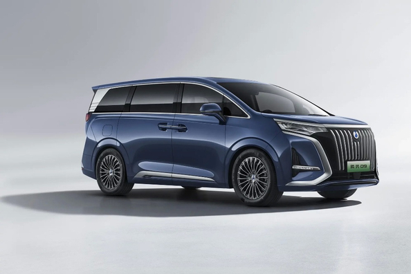 Denza D9 EV Review: A Luxury Electric Minivan