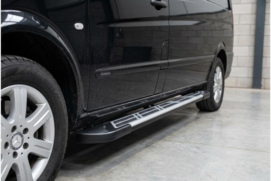 Mercedes Viano 2004-2014 Side Steps Sunrise (2 pcs, Aluminum) Image