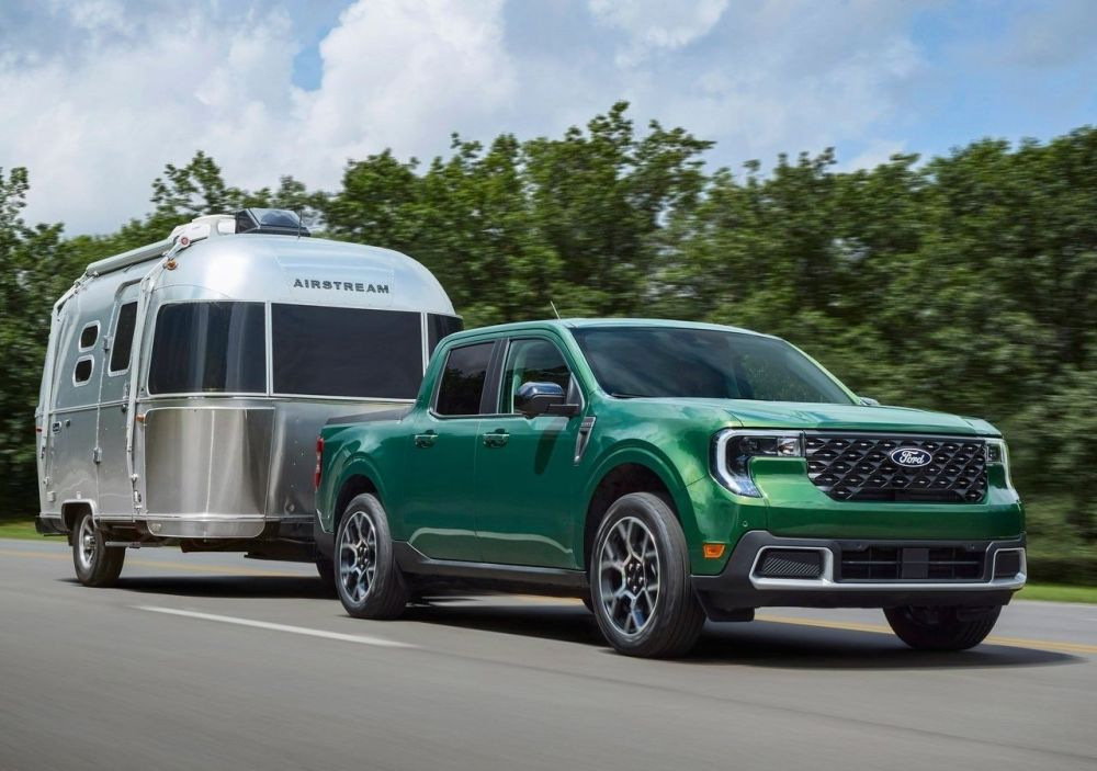 Review of the updated 2024 Ford Maverick pickup truck