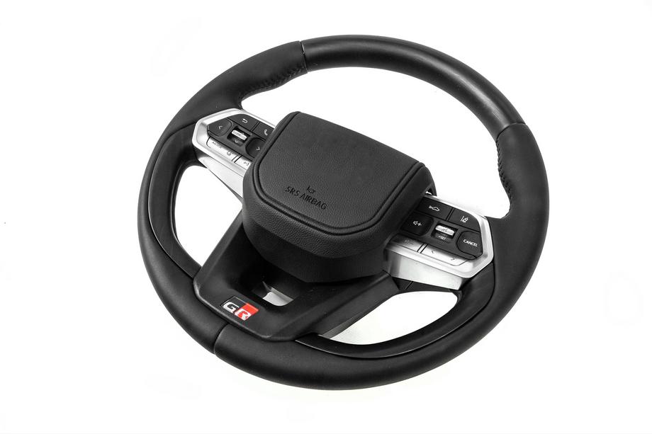 Toyota Land Cruiser 200 2007-2021 Heated Steering Wheel TLC300 Design (Wood) Photo 4